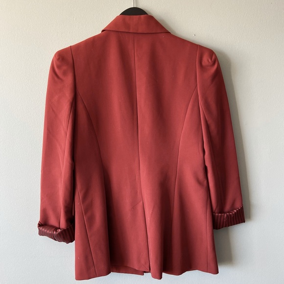 Women’s XXI rust coloured Blazer with structured shoulders - Picture 2 of 9